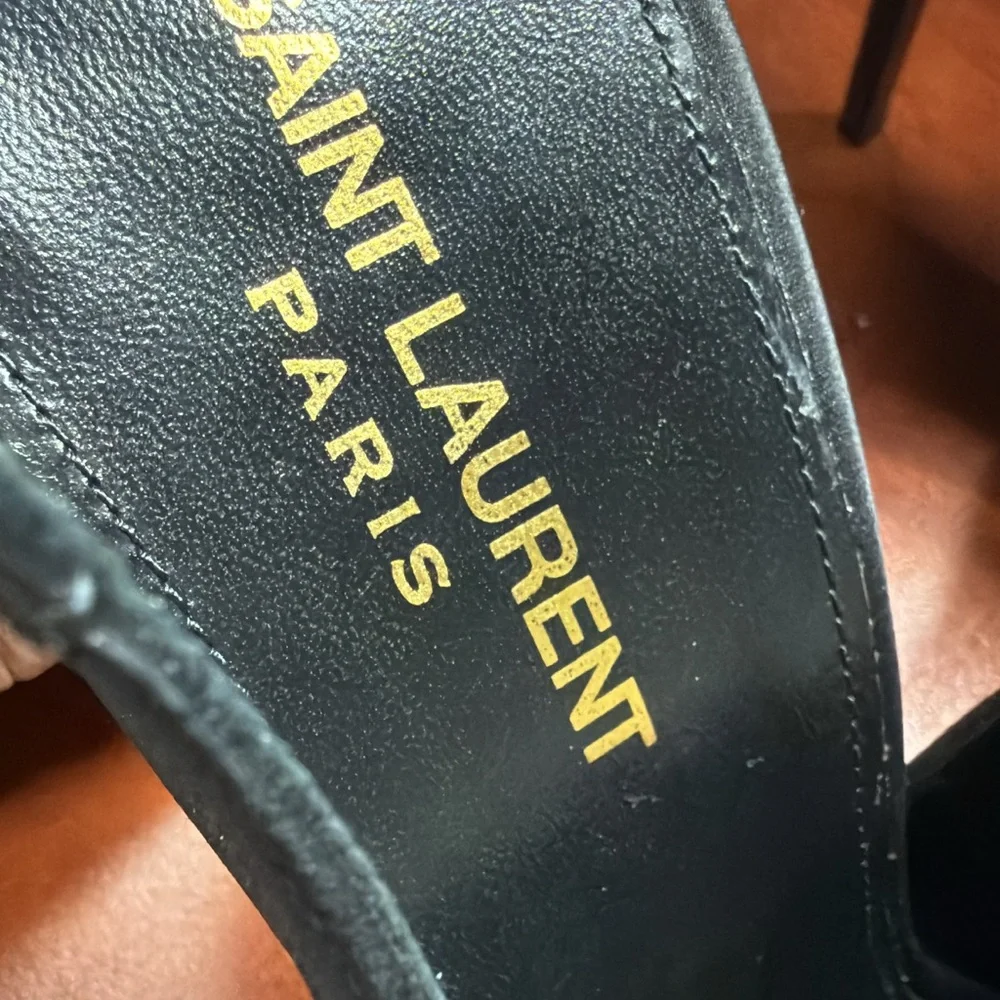 Saint Laurent Black Feathered Heels - Picture 2 of 11